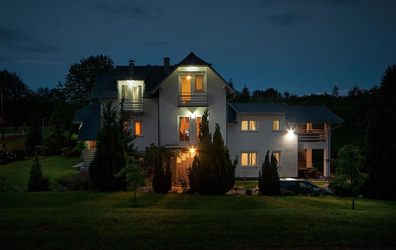 Studio Apartments Kaya Čatrnja Buitenkant foto